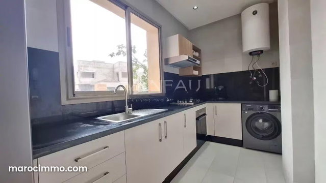 Beautiful 2-Bedroom Apartment with Private 100m² Garden in — 5