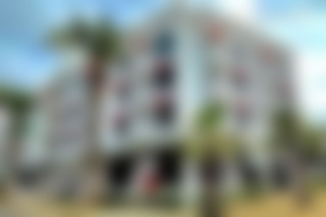 One-Bedroom Apartment with Sea Views, Aïn Diab, Casablanca — Casablanca