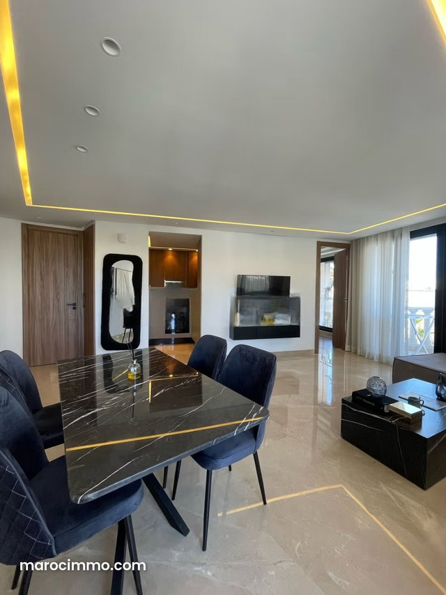 A vendre Superbe studio meublé avec vue dégagée à Ain Diab /Anfa sup — 3