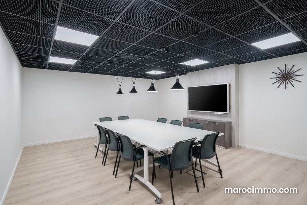 Office for rent in Hivernage, Marrakech, in a secure building — Marrakesh