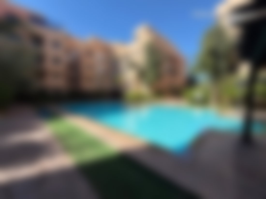 Appartement duplex avec terrasse et piscine à Marrakech