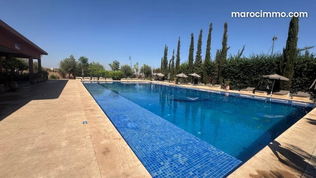Location appartement meublé route de l’Ourika piscine collective — 2