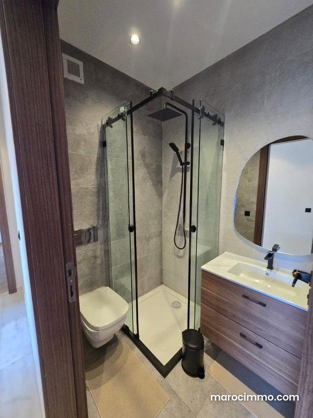 Apartment for Rent in Casablanca Finance City - 2 Bedrooms — 3