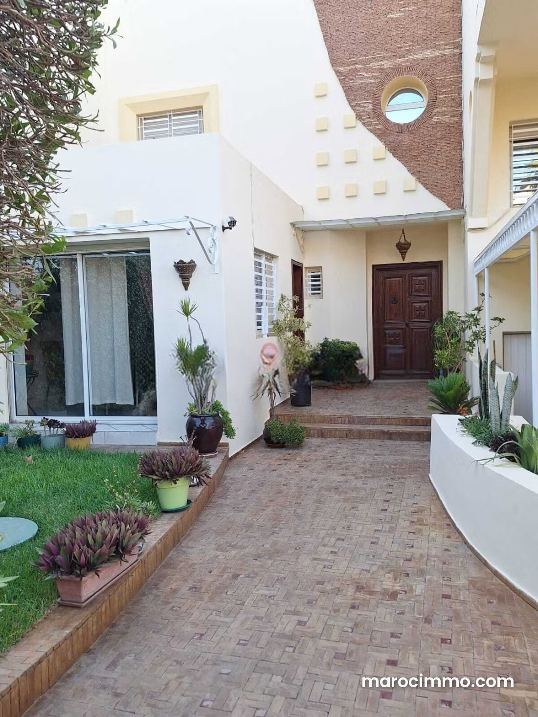 Corner Villa for Sale in Florida, Casablanca — Casablanca