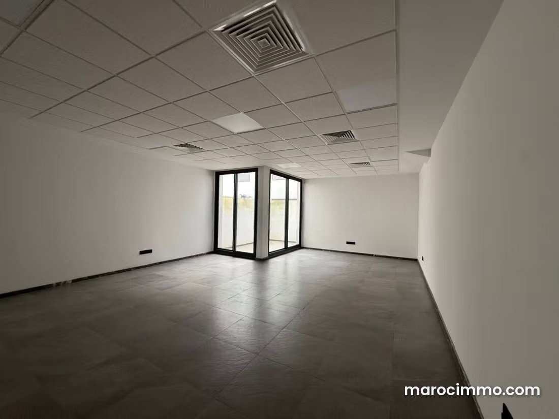 75 m² Office with Terrace, Sidi Maarouf, Casablanca — Casablanca
