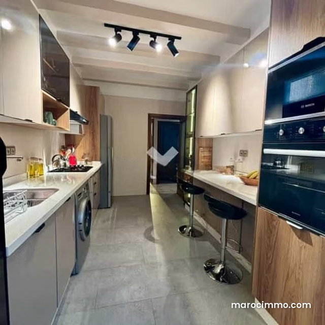 Appartement à Vendre de 113.0 m² à Casablanca, Hopitaux — 5