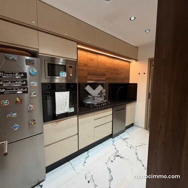 Appartement à Vendre de 149.0 m² à Casablanca, Bourgogne Anfa — 2