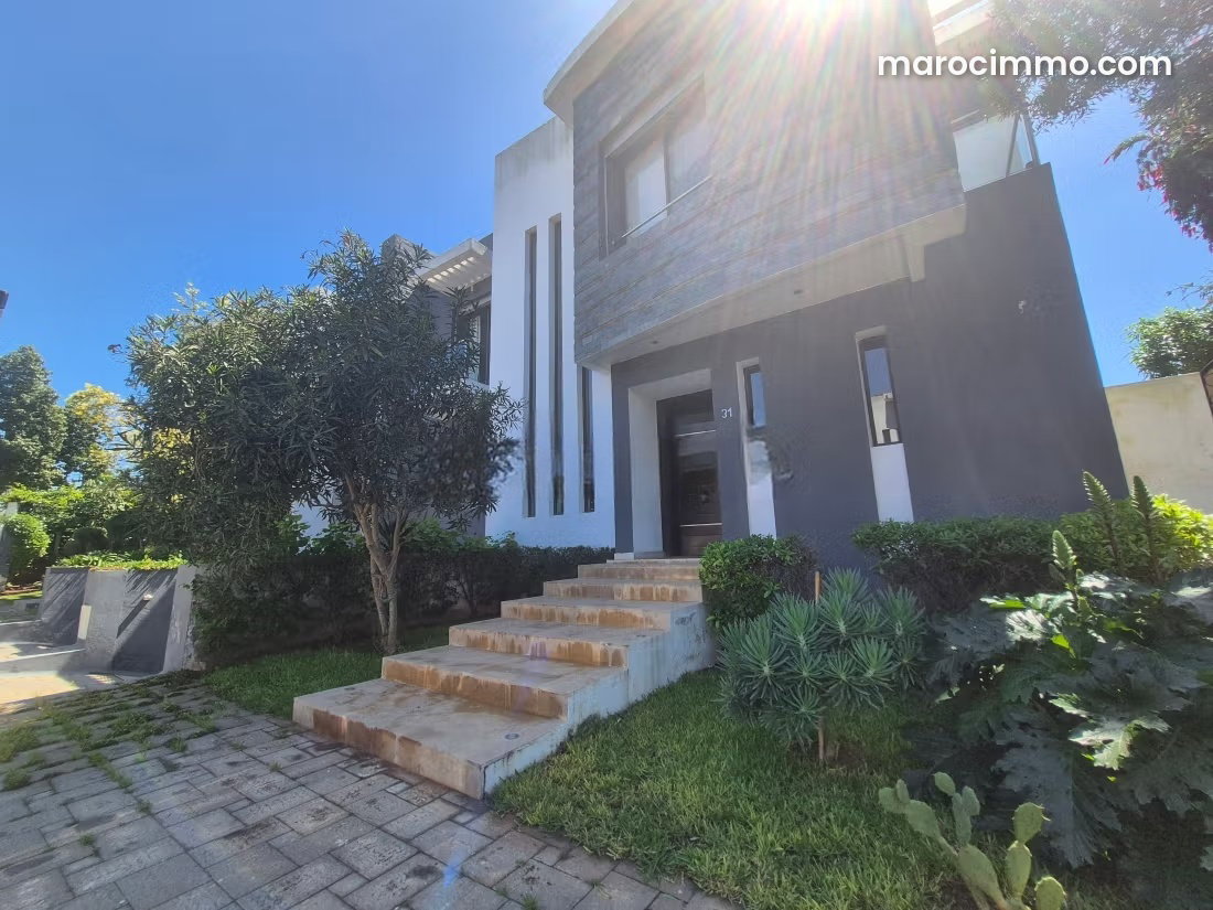 510 m² Villa with Pool in Bouskoura Ville Verte — Bouskoura