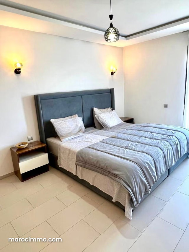 Bel appartement à louer — 4