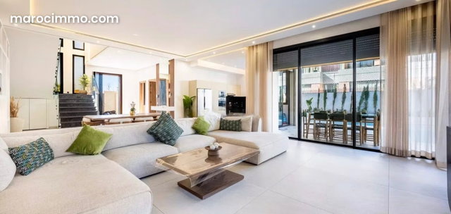 Contemporary villa with pool in Akenza domain — 2