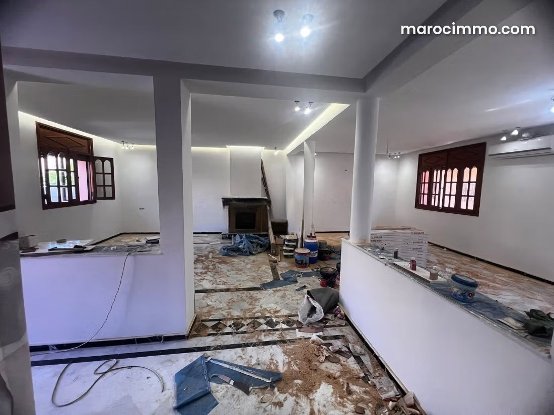 370 m² villa, 6 bedrooms with garden and terrace, Hay Targa, Marrakech — Marrakesh