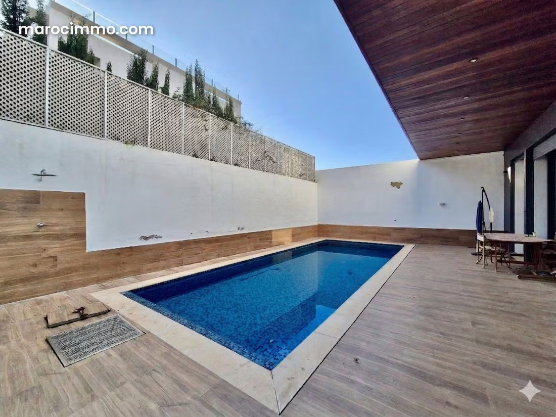 300 sqm villa with swimming pool, Dar Bouazza, south-facing — Dar Bouazza