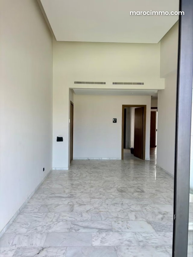 Cozy 2-bedroom apartment for rent in Ville Verte — 5