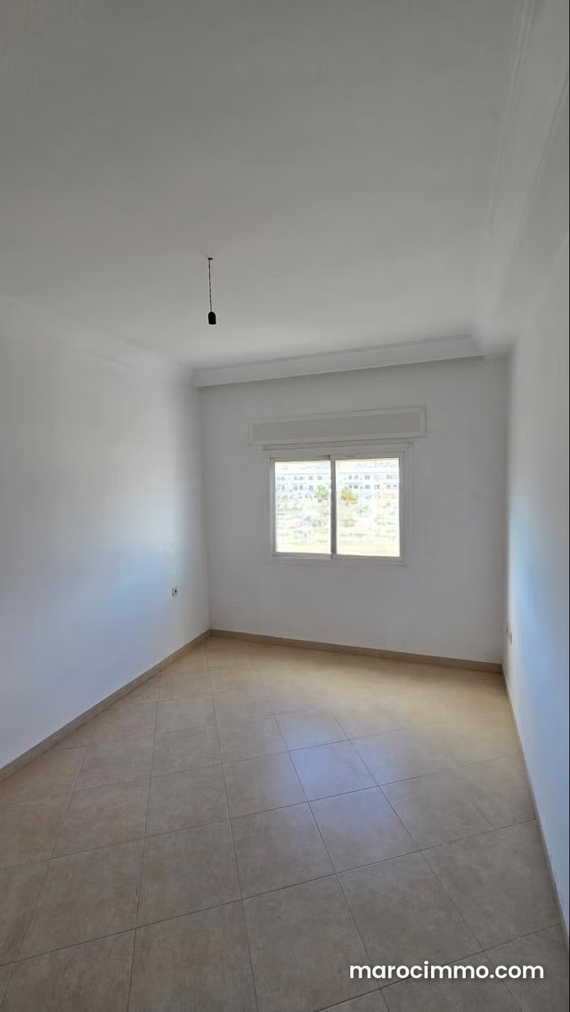 Bel appartement à vendre à Medina. Surface de 94 m². Porte blindée et système de double vitrage — 3