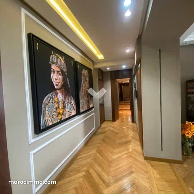 Appartement à Vendre de 193.0 m² à Casablanca, Racine — 5