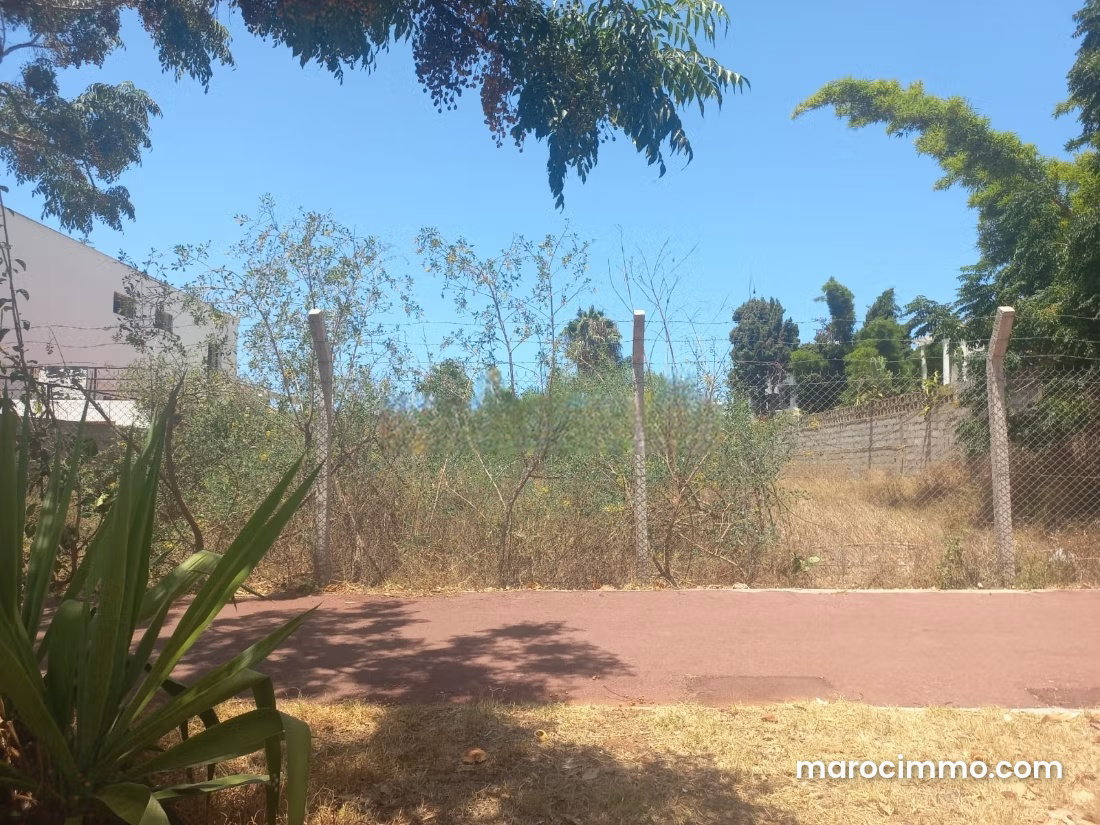 867 sqm plot in Hay Riad, Rabat, for your villa project — Rabat