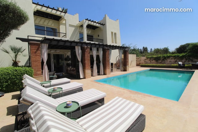 PREMIUM. Villa meublée avec piscine privée — 4