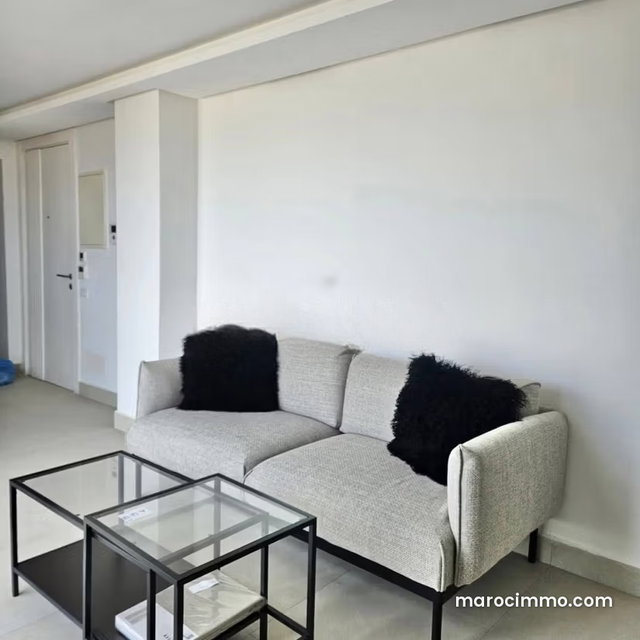 Studio neuf meublé Bourgogne 7500 Dh — 3