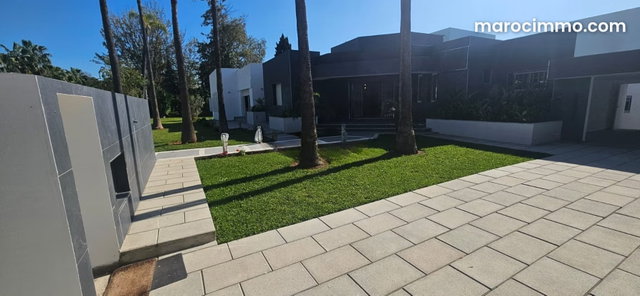 Villa meublée à louer à Souissi – Rabat — 2