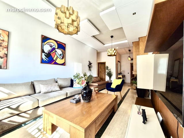 Appartement Meublé avec Cour Bourgogne Ouest — الدار البيضاء