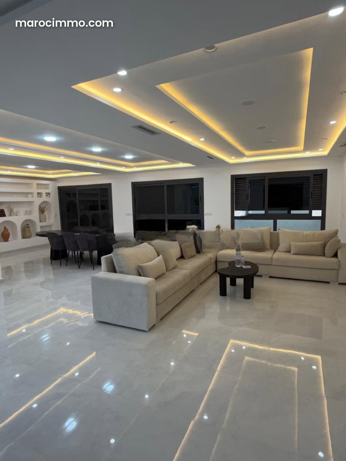 Brand-New 300 m² Villa with Swimming Pool and Sea Views in Mdiq — Mdiq