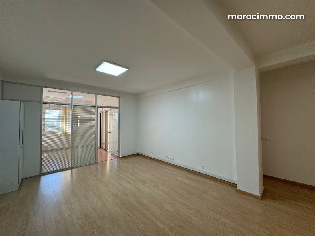 Bureau 108 m² à louer à Beauséjour Casablanca — Casablanca