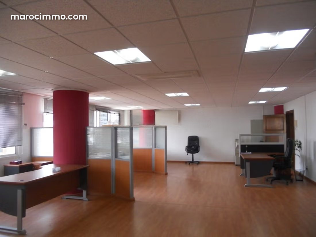 132 m² Office in Casablanca’s Quartier des Hôpitaux, 6th Floor — Casablanca