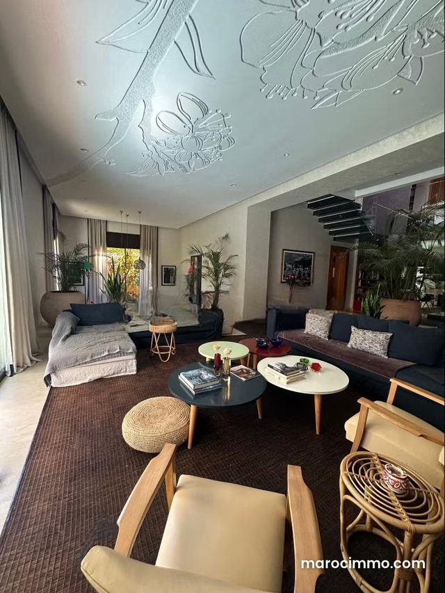 Villa à louer meublé golf amelkis — 2