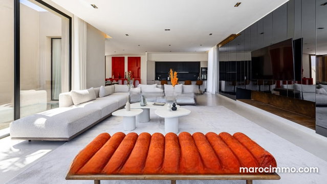 Route d'Amizmiz Ground Floor 6 Bedroom Villa — 3
