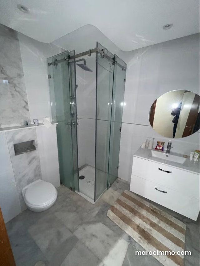 Bel appartement en location à Riad Al Atlas — 2