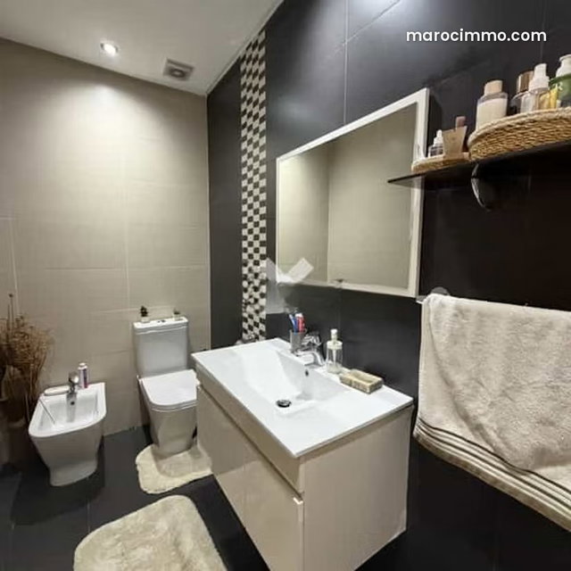 Appartement à Vendre de 128.0 m² à Casablanca, Maarif Extension — 4