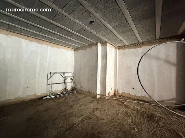 Local Commercial En Location sur Bd GHANDI — 4