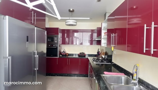 Appartement meublé haut standing de 100 m² à louer – Quartier Ghandi, Casablanca — 4