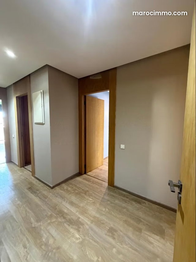 Très bel appartement à louer à rabat hay Riad — 4