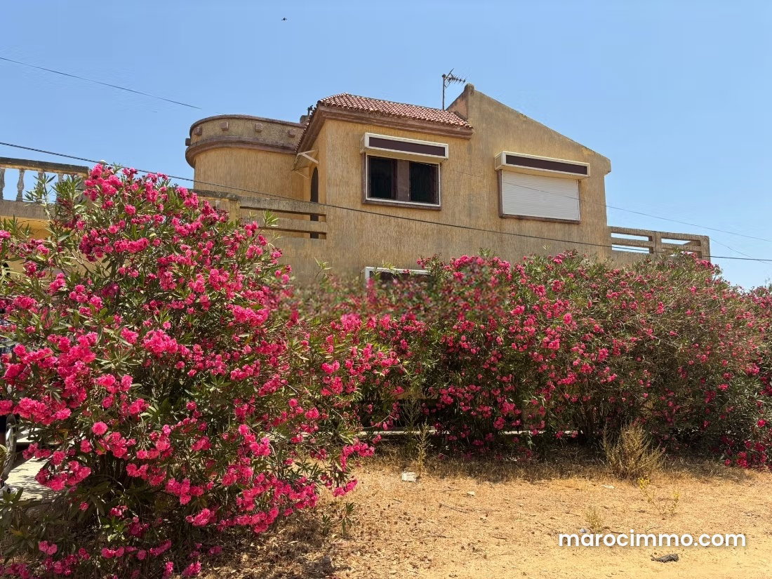 300 m² Sea-View Villa in Moulay Bousselham, 4 Bedrooms and Garden — Moulay Bousselham