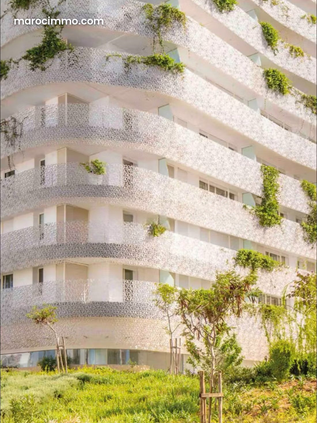 142 sqm Apartment, 3 En-Suite Bedrooms, Casablanca Finance City — Casablanca