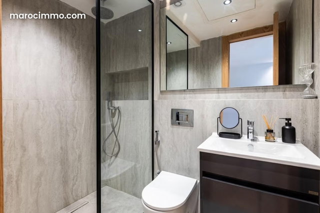 Appartement à l'achat à Casablanca Finance City. 1 belle chambre. Cheminée et climatisation — 5