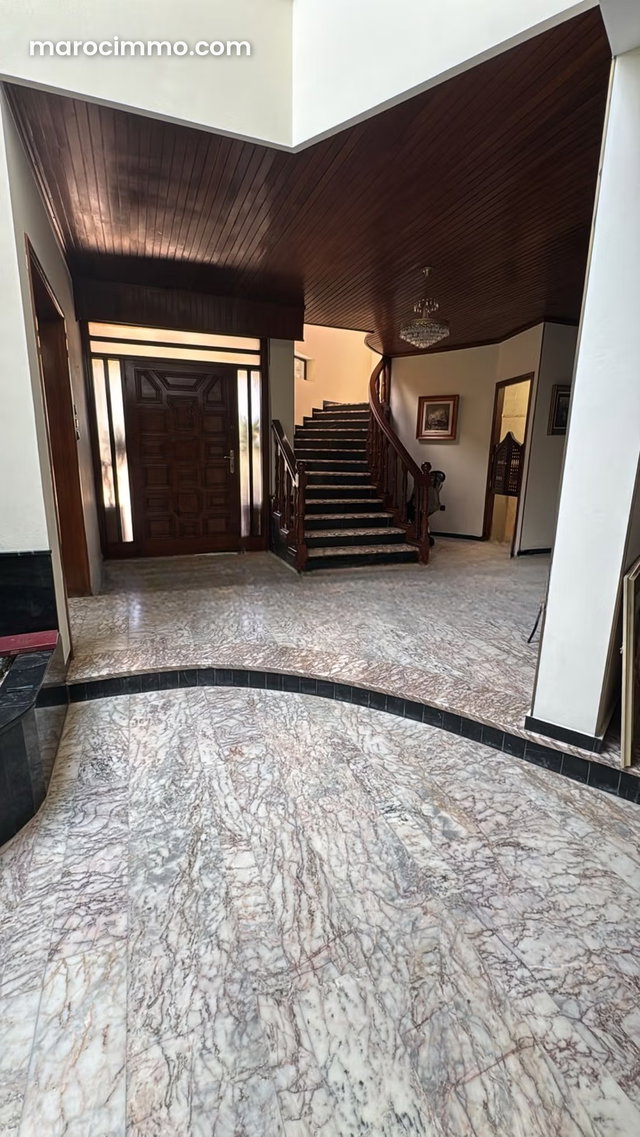 Villa d'exception à vendre à Souissi OLM — 3