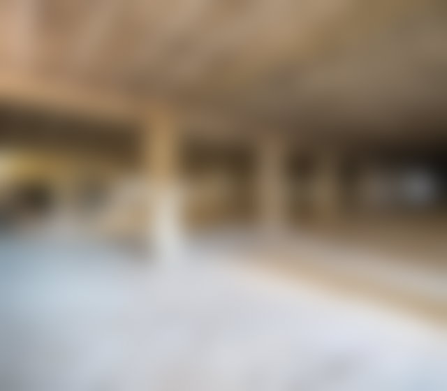 محل تجاري فسيح 2100 م² للبيع في المحاميد مراكش — 2