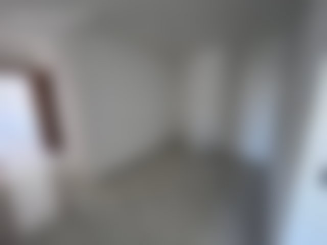 شقة مشرقة مع مسبح وشرفة للإيجار في هرهورة تمارة — 3