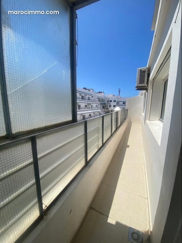 Appartement 3 pièces à Vendre Centre Ville — 3