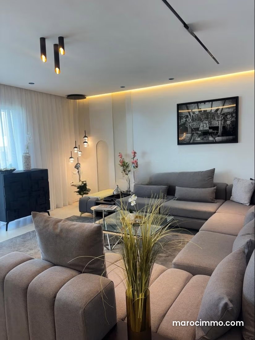 Sea View Apartment for Rent in the De La Plage Area, Tangier — Tangier