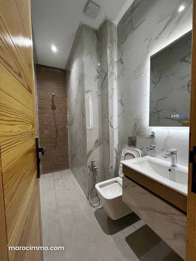 Appartement neuf 1er étage, au nouveau quartier — 4