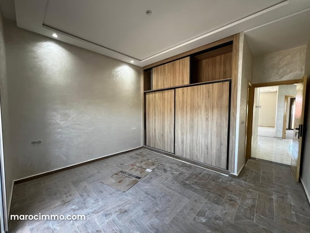 Appartement neuf 1er étage, au nouveau quartier — 3