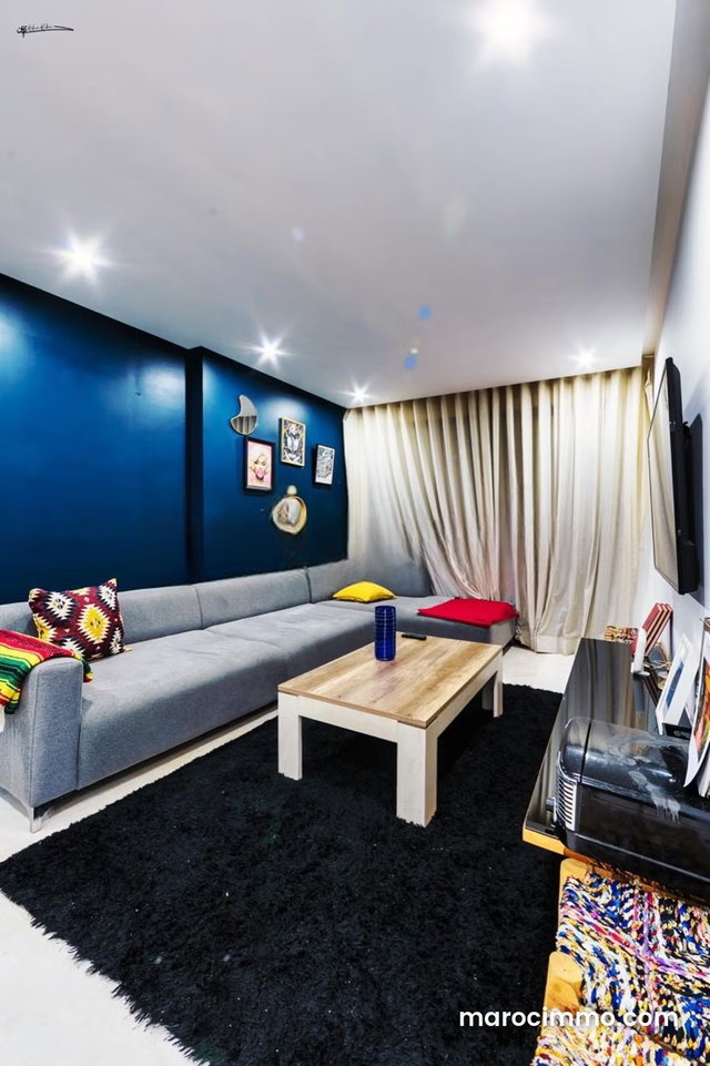 Apartment for Rent in Golden Triangle with Terrace — 3