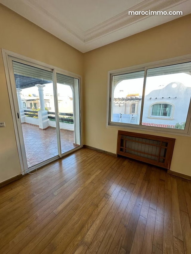 Villa à vendre ain diab 5 chambres — 3