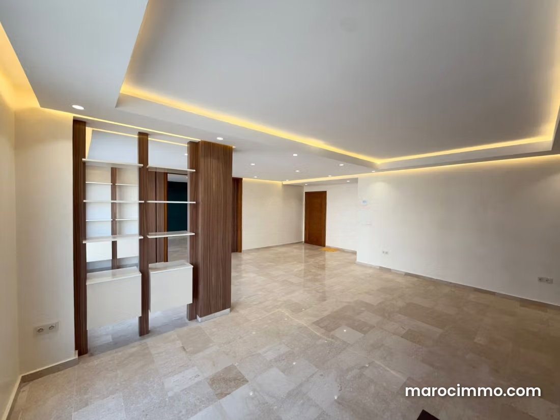 Bright 101 m² Office for Rent in Maarif, Casablanca — Casablanca