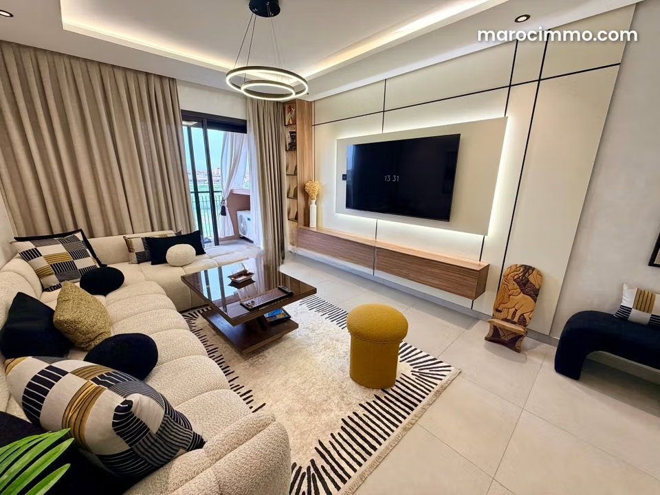Furnished Apartment Victor Hugo 2 Bedrooms Terrace Pool Parking