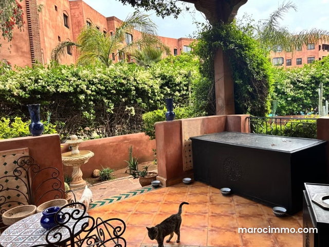 Cadre de vie exceptionnel – Appartement avec jardin et piscine privée — 4