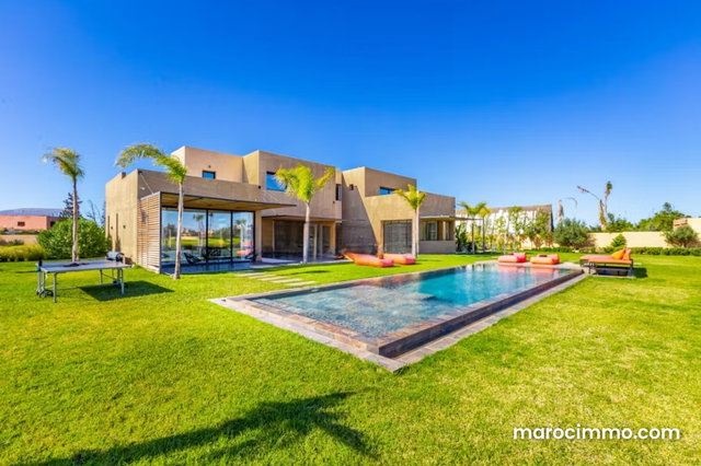 Somptueuse villa à louer avec sous location — 3